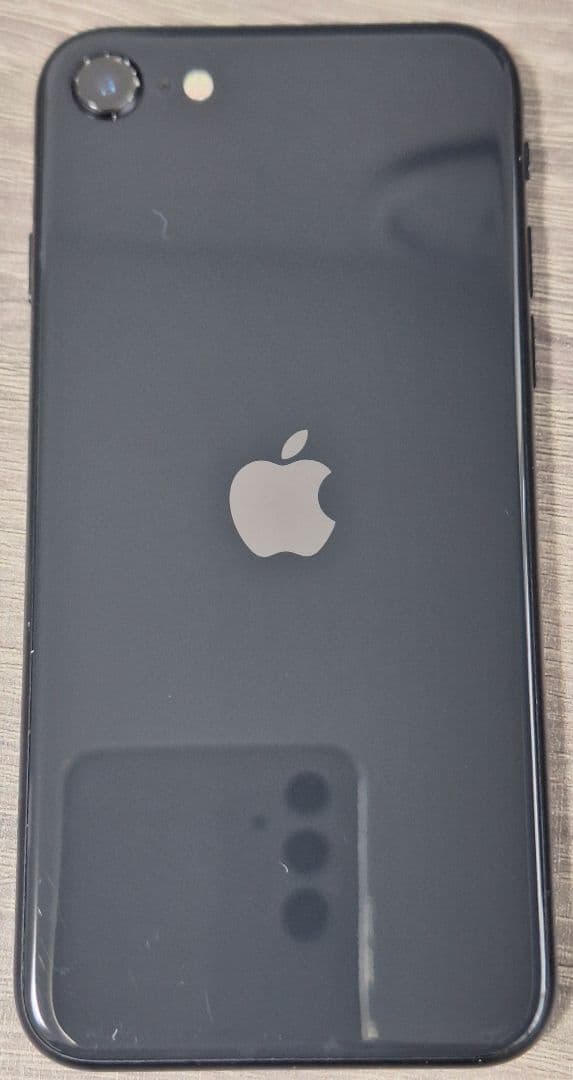iPhone SE 第2世代 (SE2) 64GB ブラック 本体