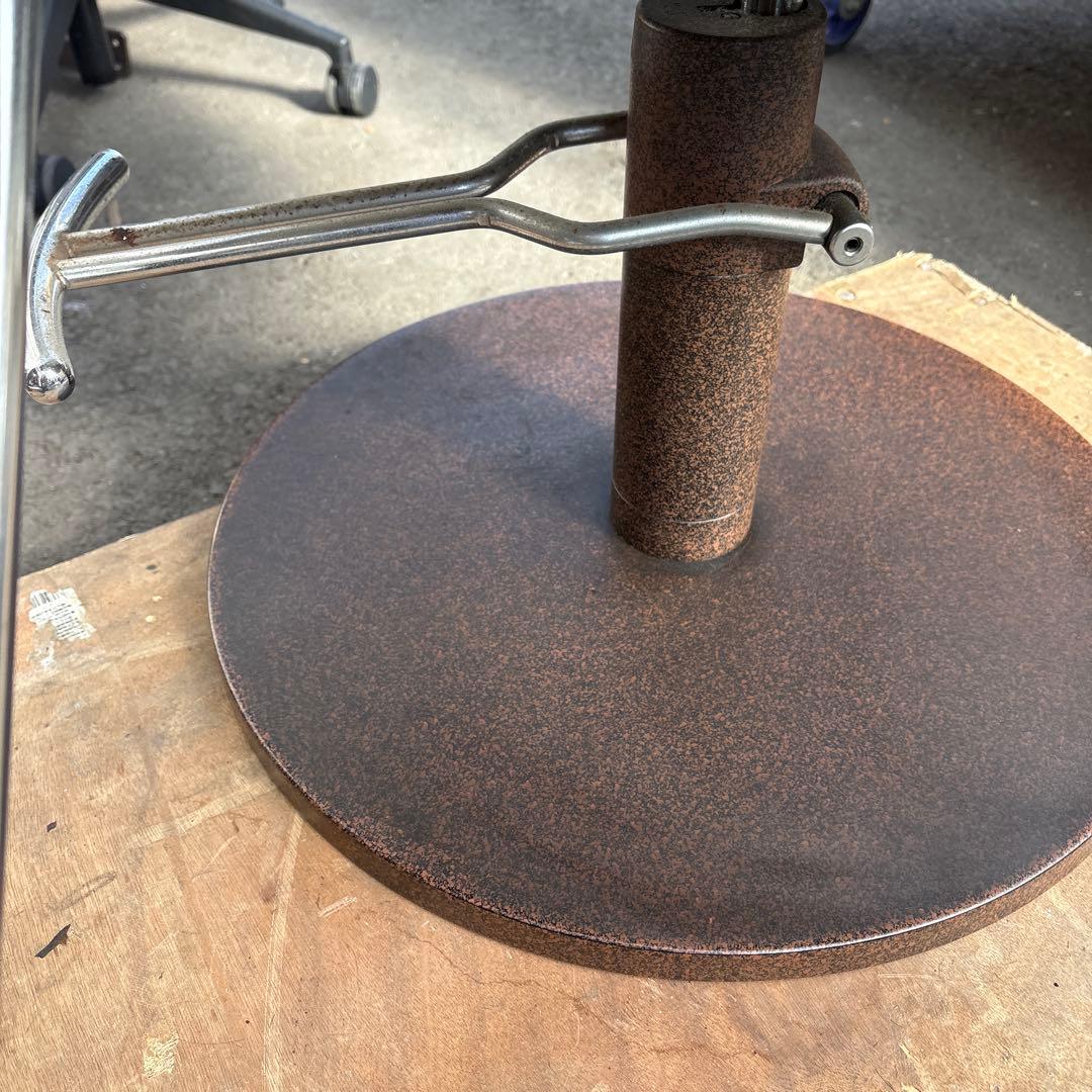 引き取り限定　オオヒロ　EIGHT エイト？　スタイリングチェア　2客セット