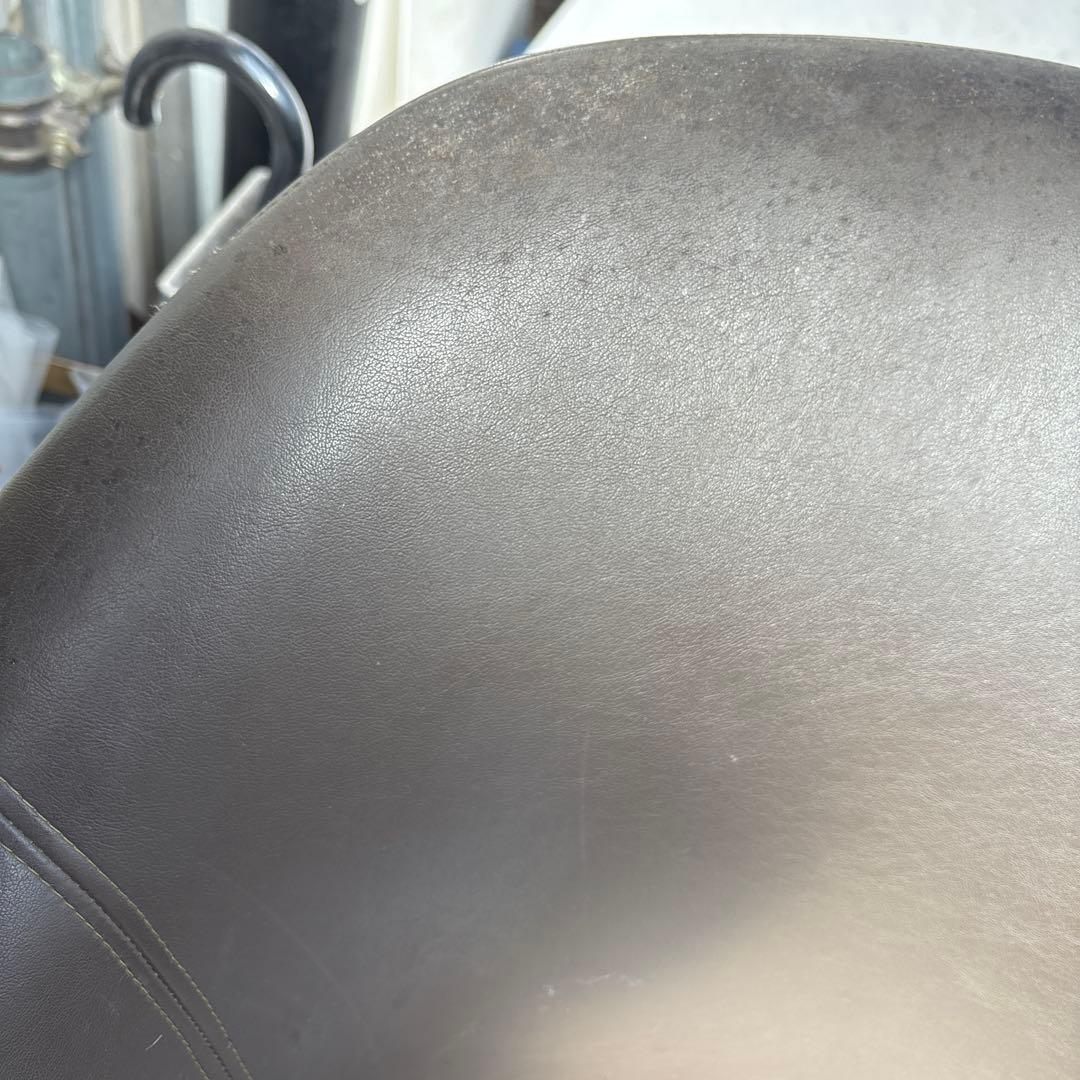 引き取り限定　オオヒロ　EIGHT エイト？　スタイリングチェア　2客セット