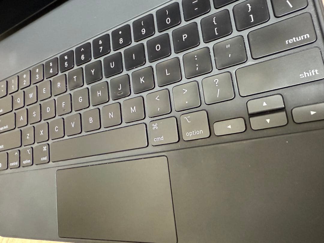 M1 iPad Pro 12.9インチ(第5世代)+Magic Keyboard