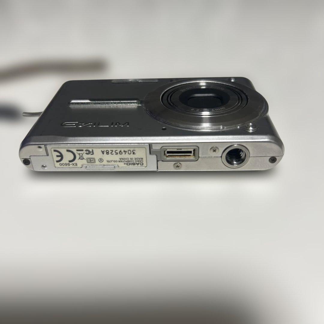 デジタルカメラ CASIO EXILIM EX-S600