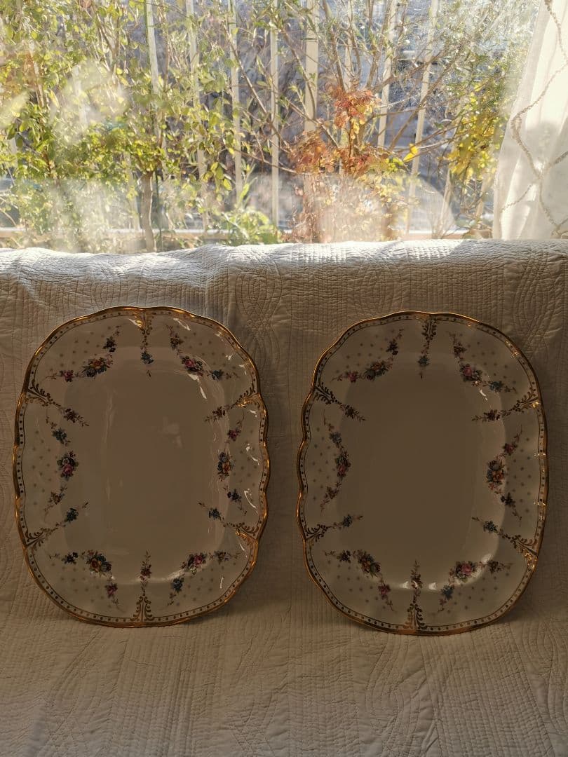 ロイヤルアントワネット 37㎝ラージオーバルプレート 薔薇ガーランド英王室御用達