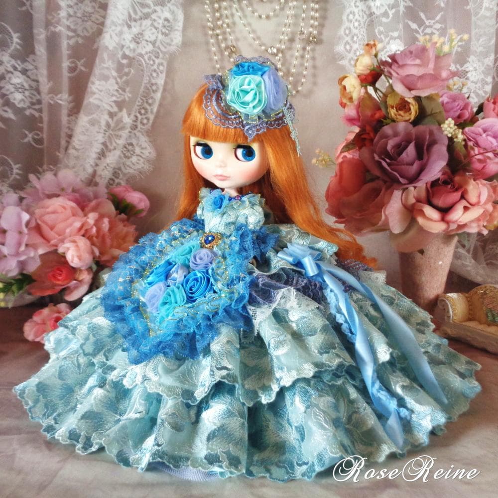 ルノアールの夢 アンティークなアクアブループリンセスドレス