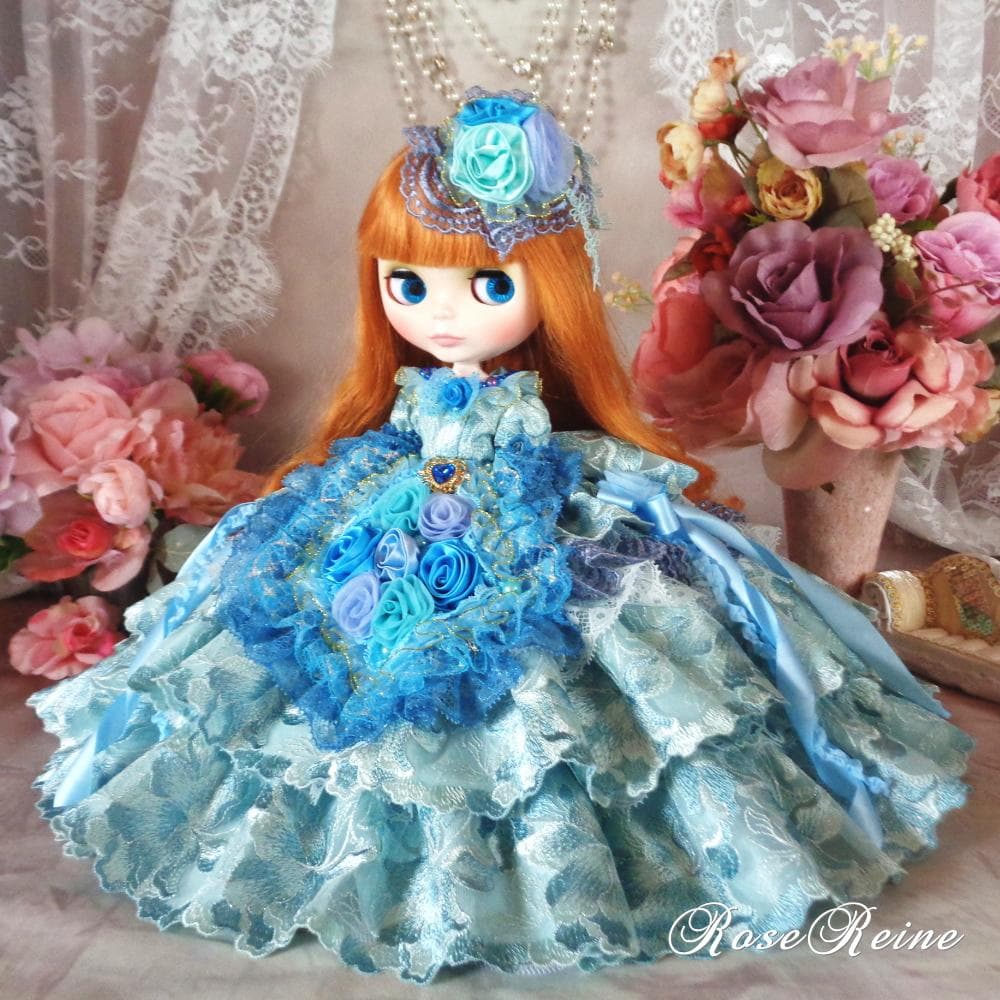 ルノアールの夢 アンティークなアクアブループリンセスドレス