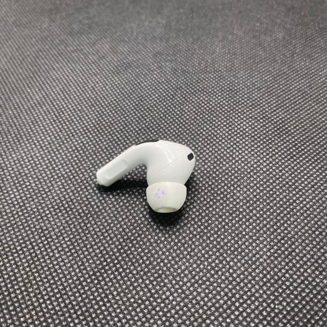【動作確認済】 Air Pods Pro 第2世代 イヤホン 右のみ A3047