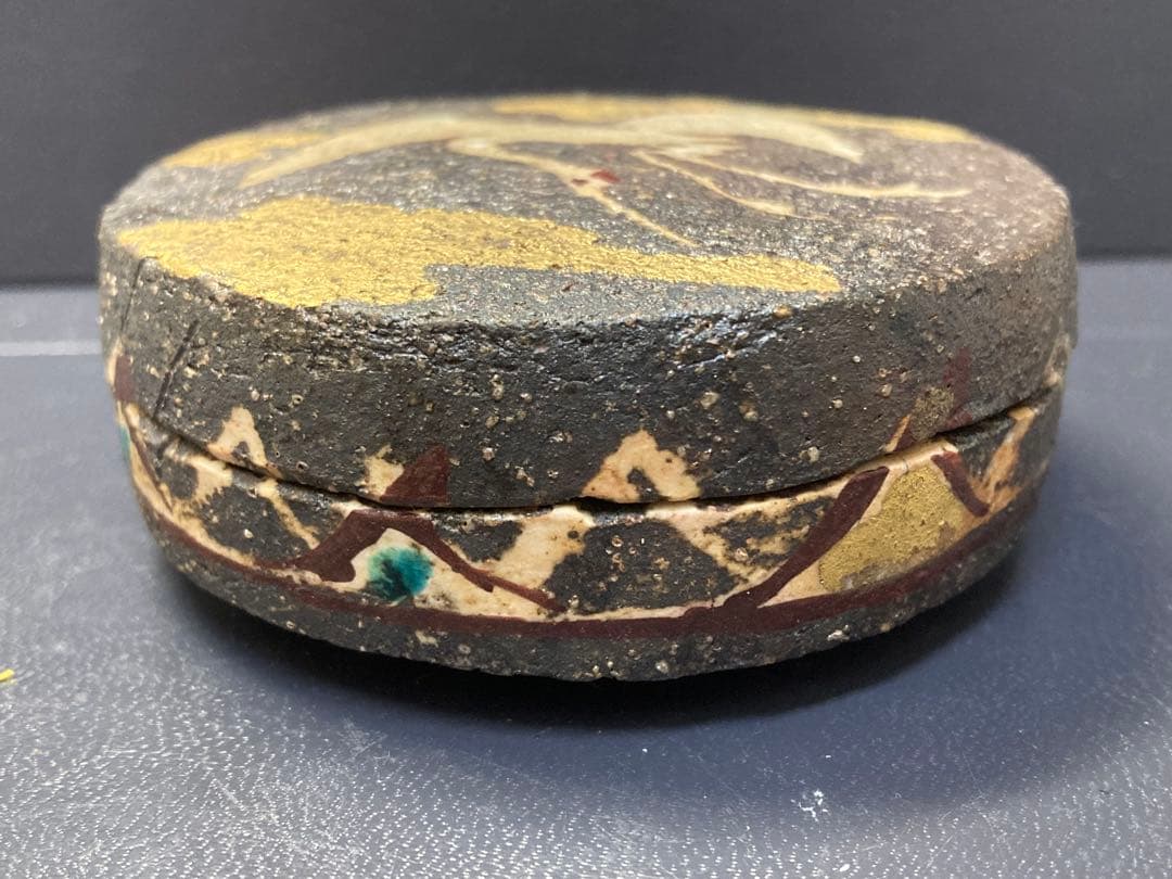 松鶴香合　焼き物　土平作