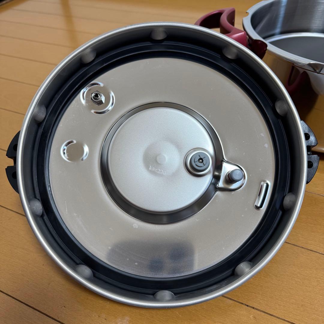 T-faLティファール 圧力鍋 クリプソ ミニット デュオ ルージュ 4.5L