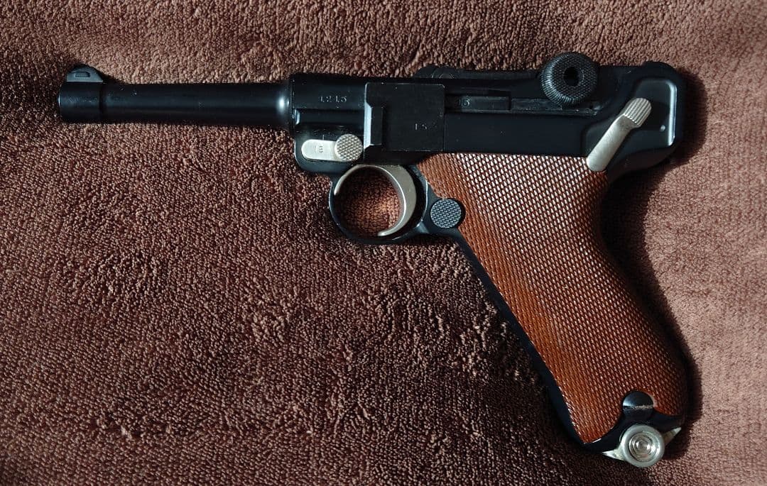 タナカワークス　LUGER P-08 エアーソフトガン(ジャンク)