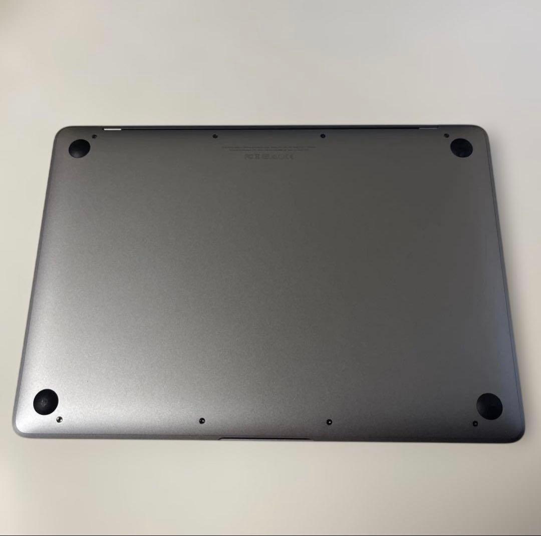 Apple MacBook 12インチ 2016年モデル 色はスペースグレイ