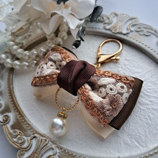 mamerin ♪様お取引中⭐3444⭐❣️大人可愛い華やかアクセ❣️オリジナル