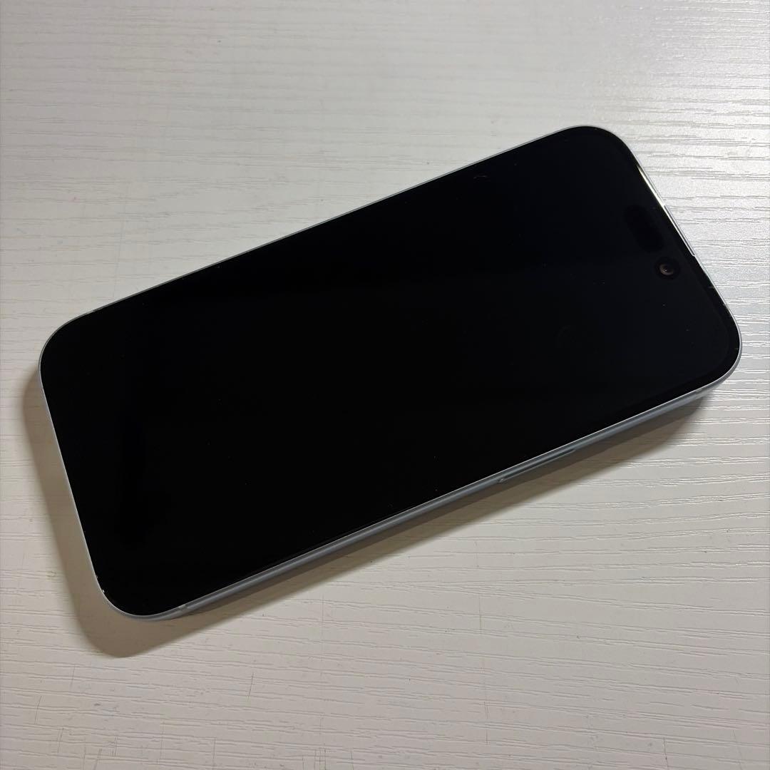 iPhone15 128GB ブルー SIMフリー 極美品