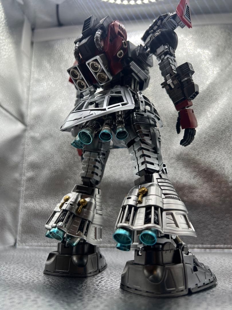 ＭＧジョニー・ライデン専用ゲルググ(完成品)LED電飾