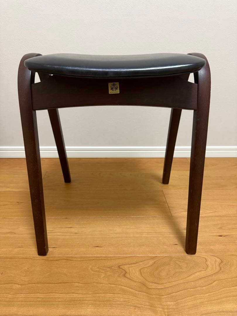 秋田木工　曲げ木スタッキングスツール　黒　椅子　アンティーク剣持勇　ビンテージ