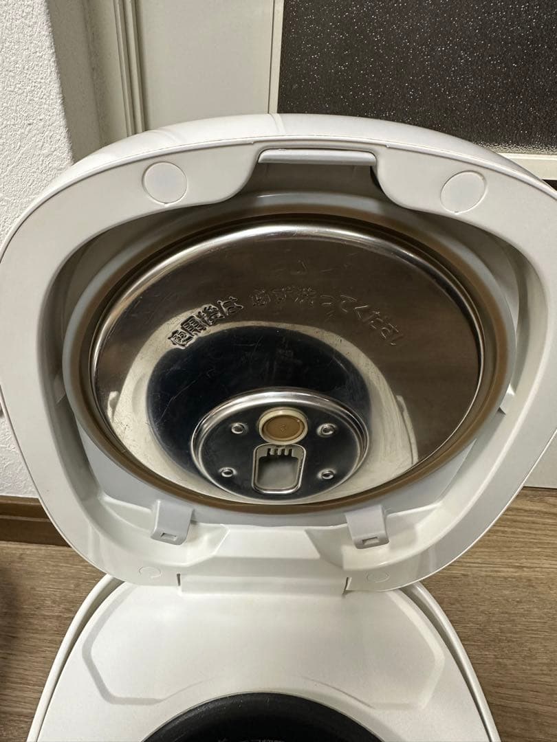 Panasonic IH炊飯器 SR-KT067 2018 年製