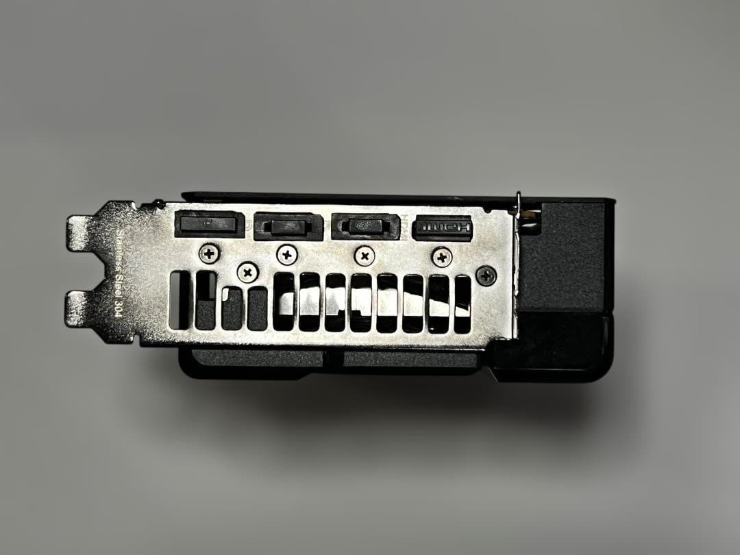 グラフィックボード・グラボ・ビデオカード ASUS Radeon RX 7800 XT OC 16GB