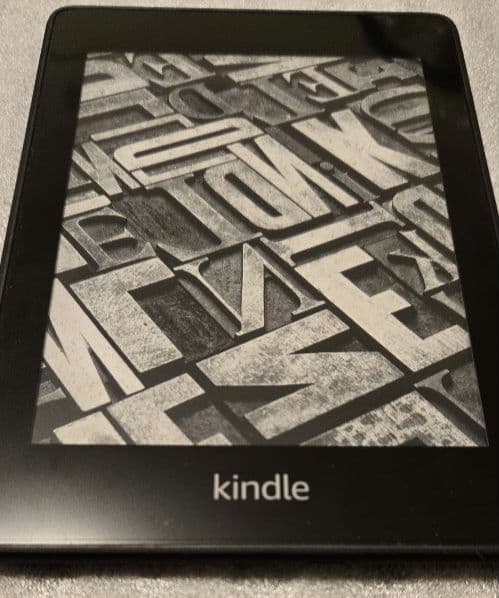 Kindle Paperwhite 8GB 6インチ 第10世代　 広告なし