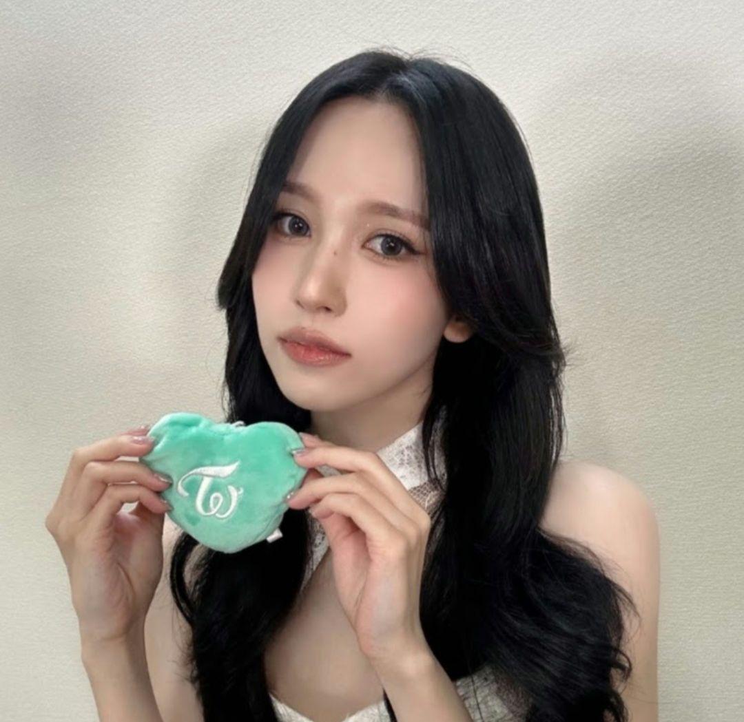 ☆TWICE☆THIS IS FOR リバーシブルバッグチャーム☆