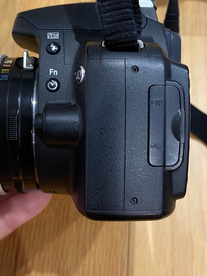 Nikon D40 デジタル一眼レフ 単焦点オールドレンズ　50㍉1:1.4付