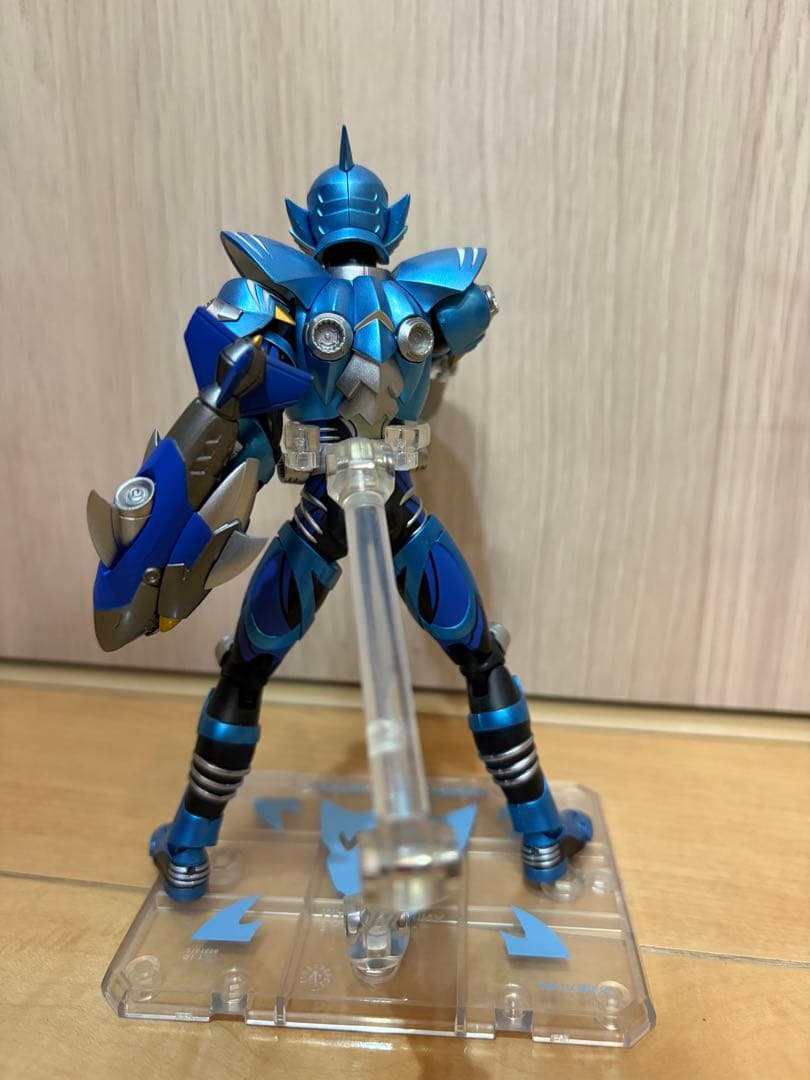 フィギュアーツ　仮面ライダーアビス
