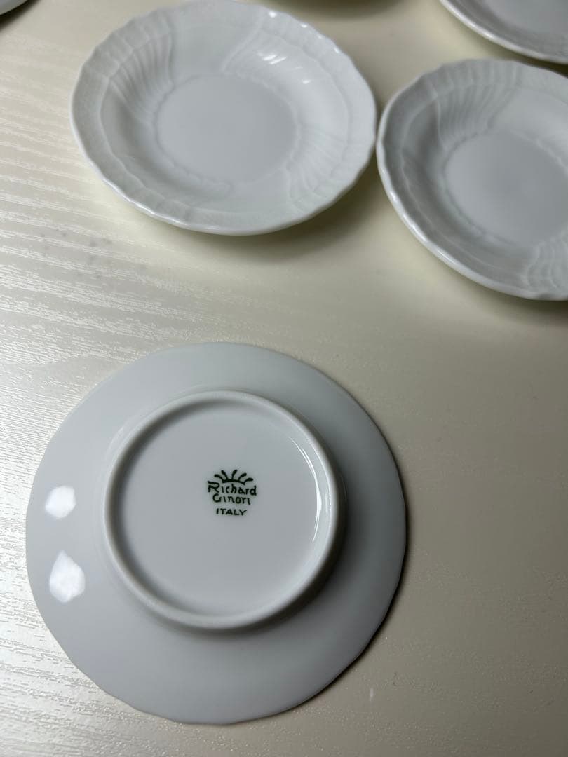 新品　リチャードジノリ　ベッキオホワイト　シェルディッシュ　ドルチェセット