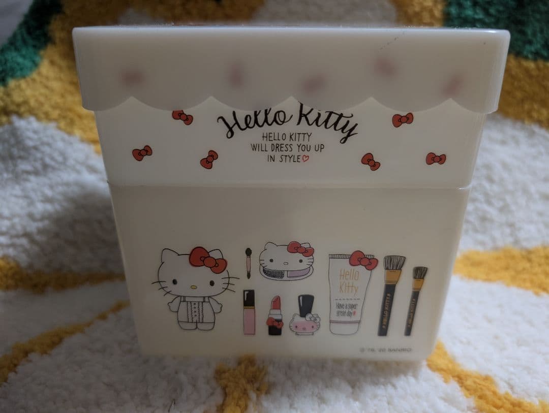 【激レア商品】Hello Kitty 収納ボックス