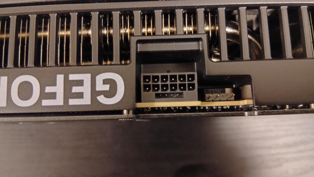 GeForce RTX™ 5090 GameRock（外箱・付属品有り）