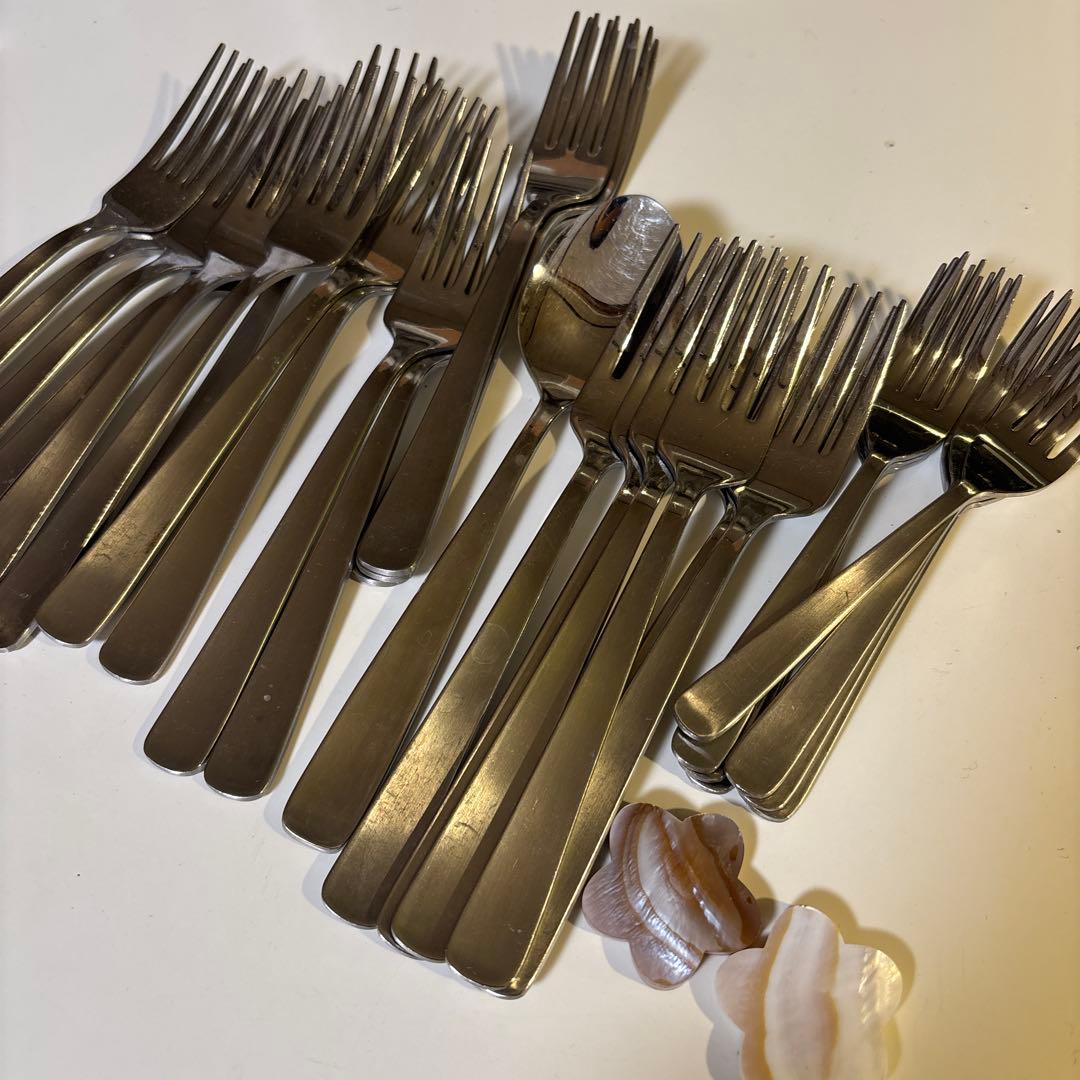 ステンレススチール フォーク 19本　デザートフォーク7本