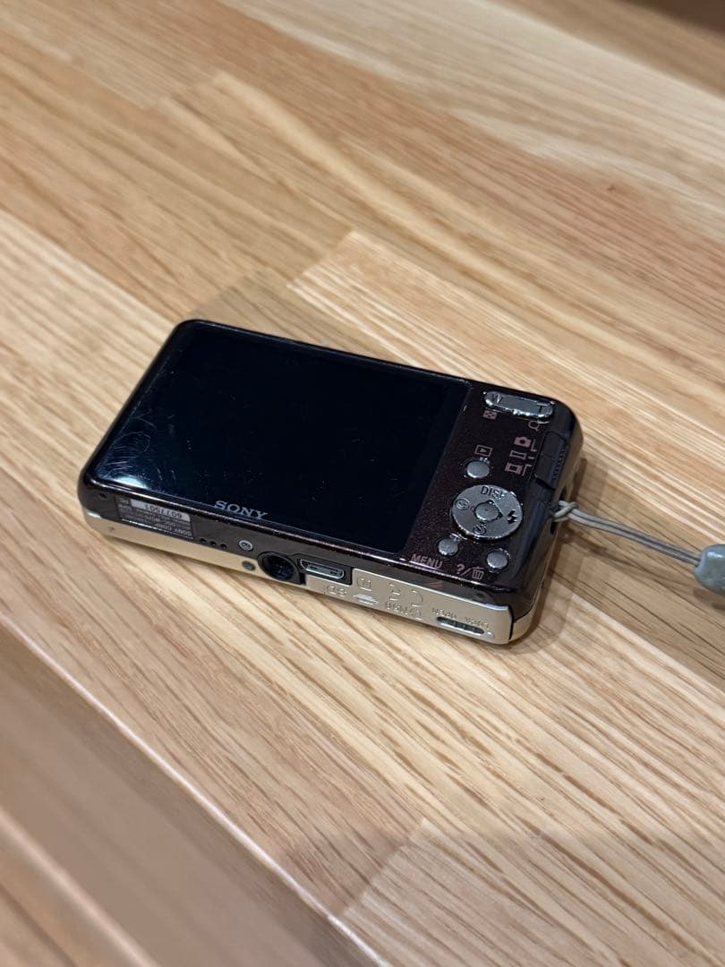 Sony 16.1MP コンパクトデジタルカメラ DSC-W570