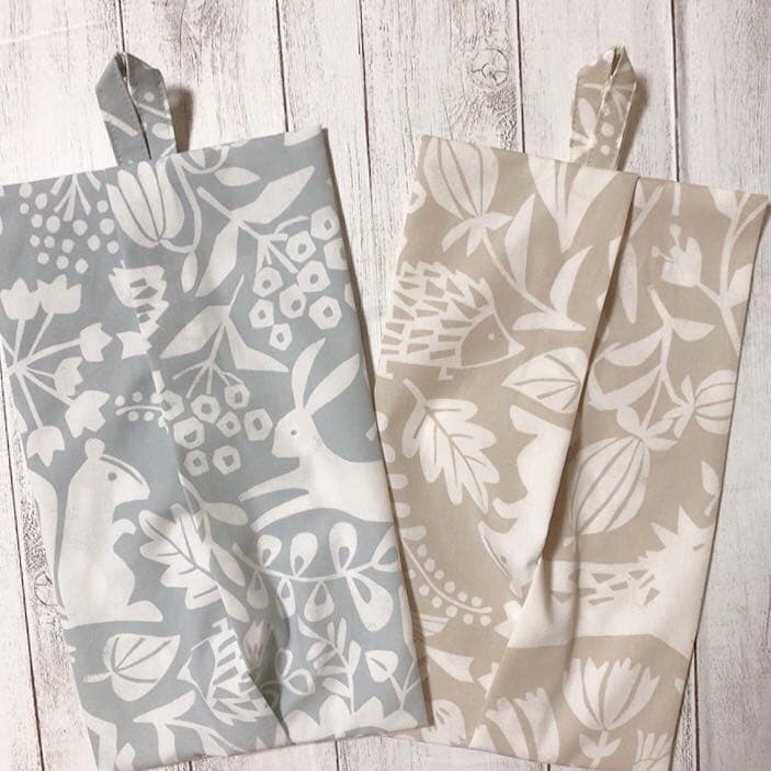 ハンドメイド✁︎✁︎ ボックスティッシュカバー  ペールカラーの動物／ブルーグレー