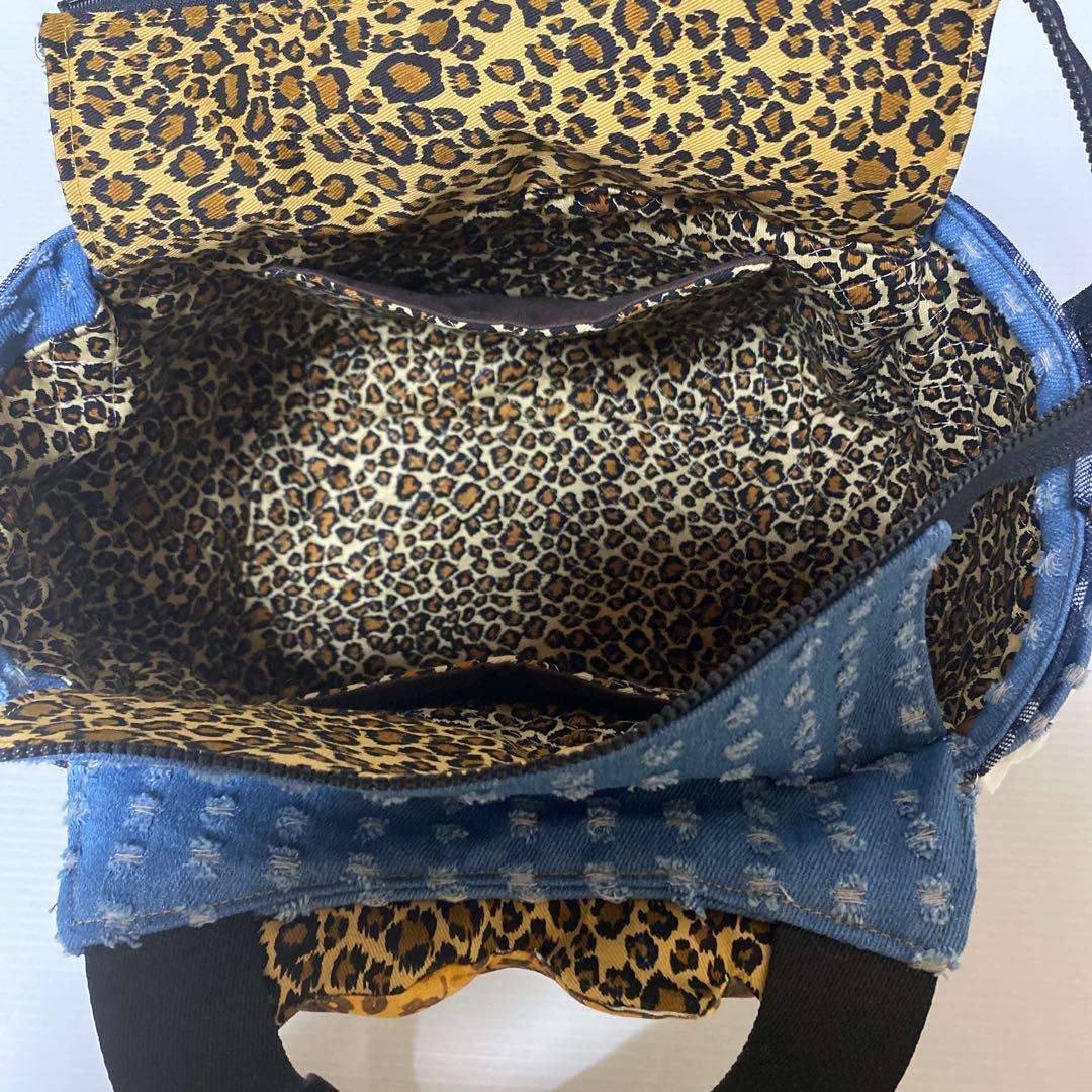 ファスナー付き　チューリップバック　ふっくらサンダーちゃん　コヤンイサムチョン