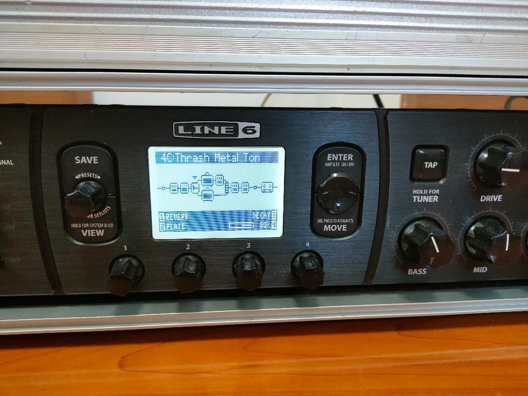 LINE6 POD HD Pro X ラックケース付き