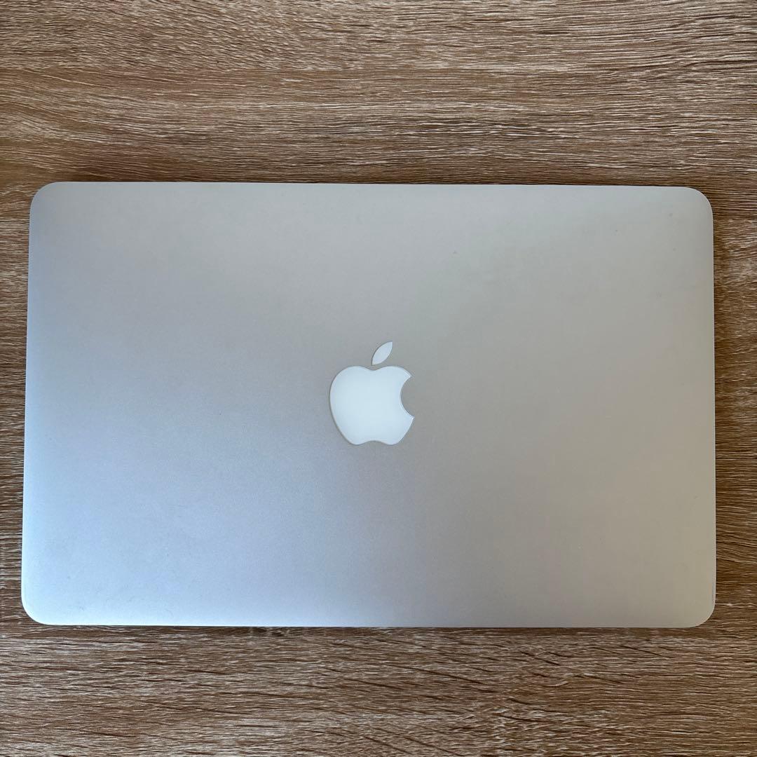 【Office付】MacBook Air 11インチ / SSD / 2014