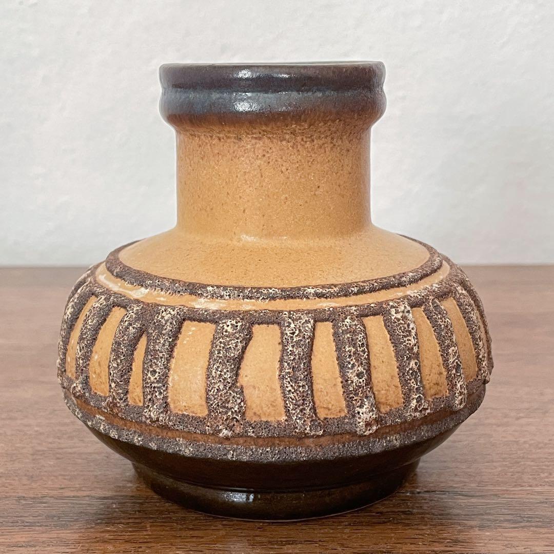 【東ドイツ Strehlaの花瓶】ミッドセンチュリー Fat lava 300