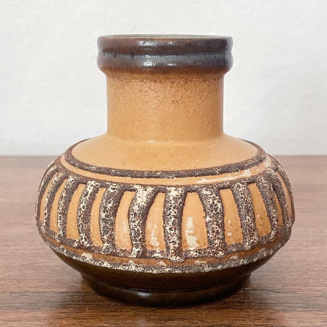 【東ドイツ Strehlaの花瓶】ミッドセンチュリー Fat lava 300