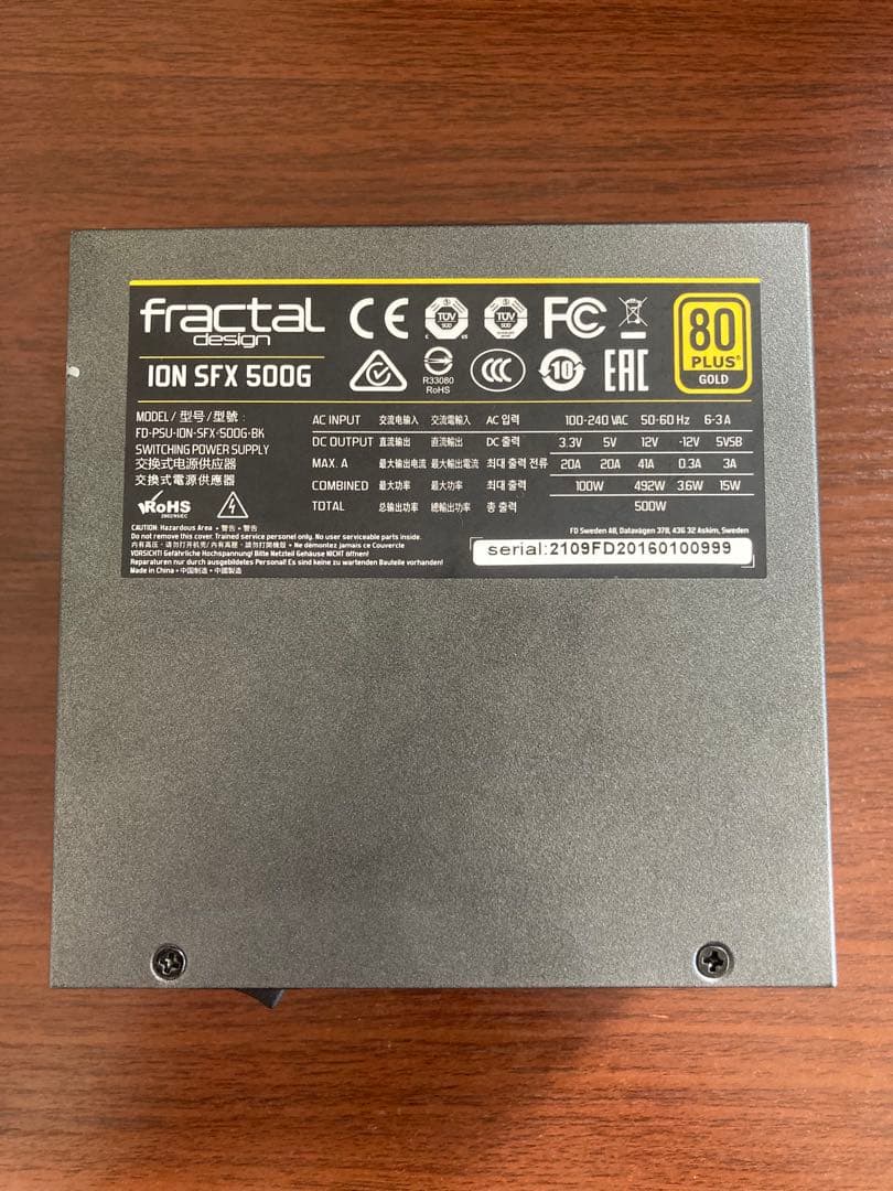 電源ユニット Fractal Design ION SFX 500G
