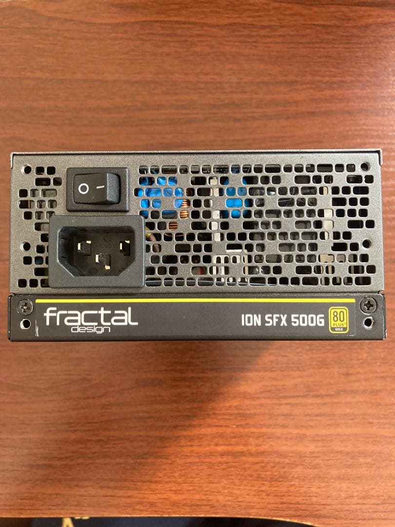 電源ユニット Fractal Design ION SFX 500G