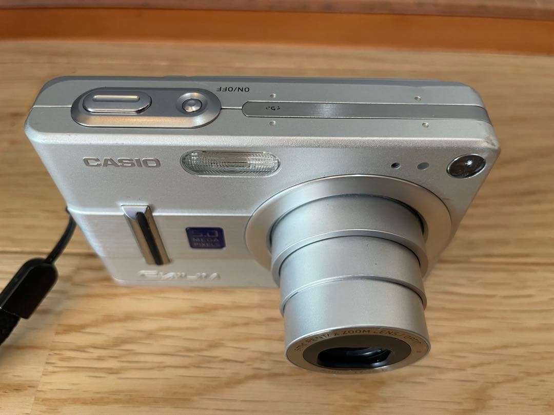 CASIO EXILIM 5.0 コンパクトデジタルカメラ EX-Z55 動作品