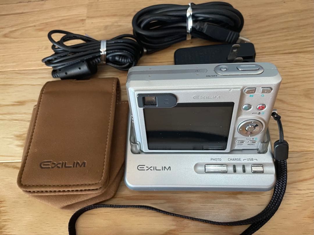 CASIO EXILIM 5.0 コンパクトデジタルカメラ EX-Z55 動作品