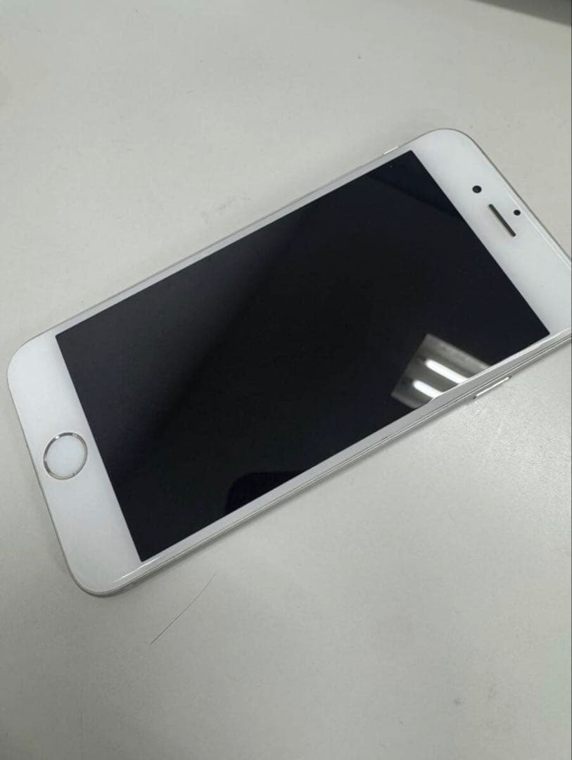 Apple iPhone 6 16GB シルバー エアドロ可 バッテリー100%