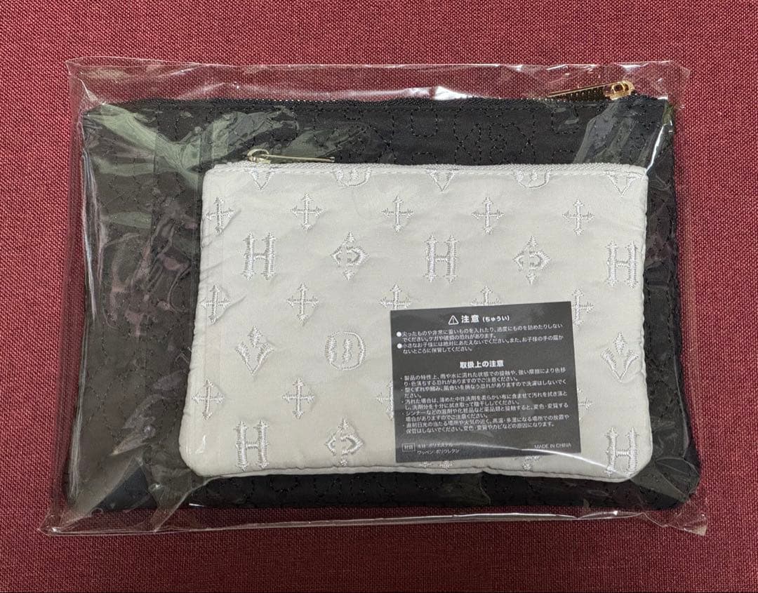 HYDE　黒ミサ2025　フラットポーチセット