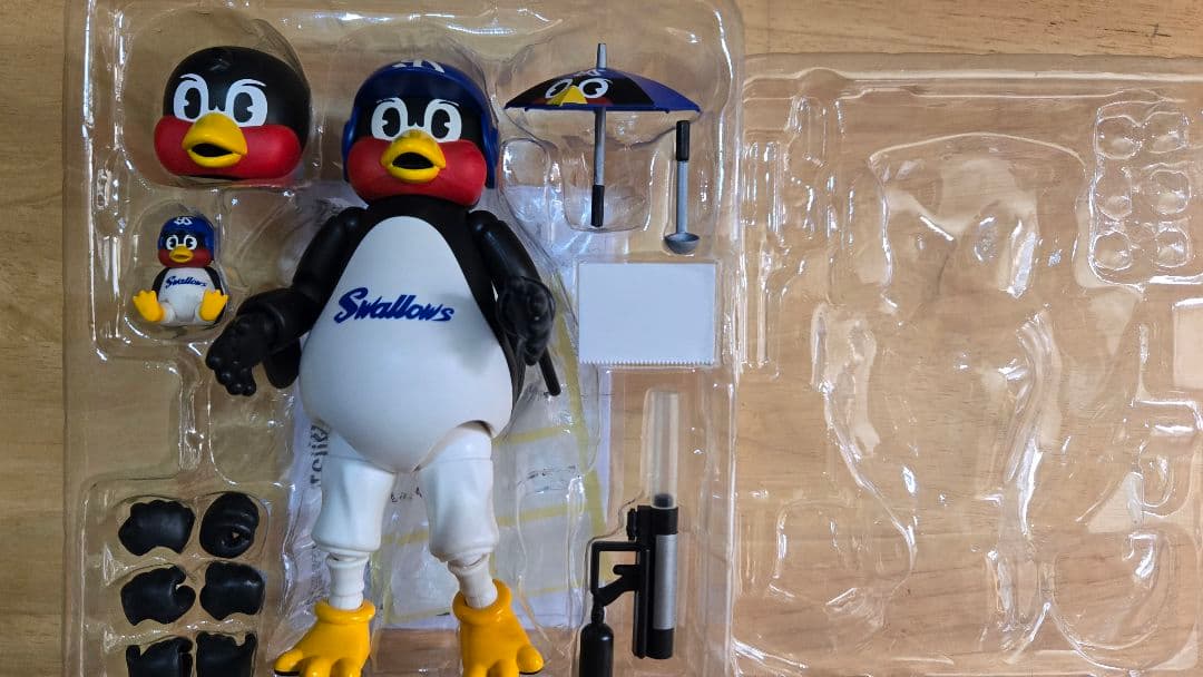 S.H.Figuarts つば九郎　フィギュア ヤクルト フィギュアーツ