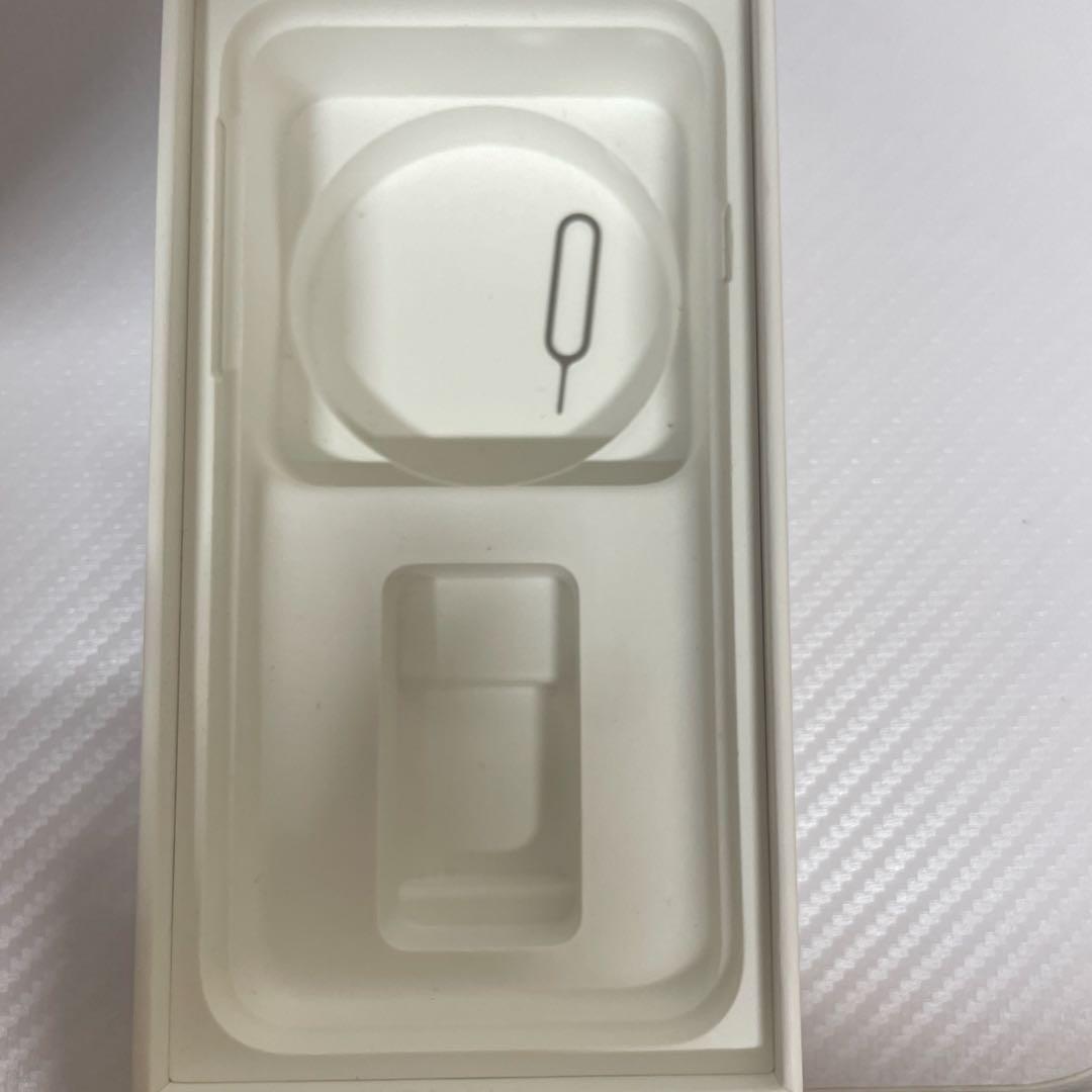 iPhone7 シルバー 32GB 箱付き