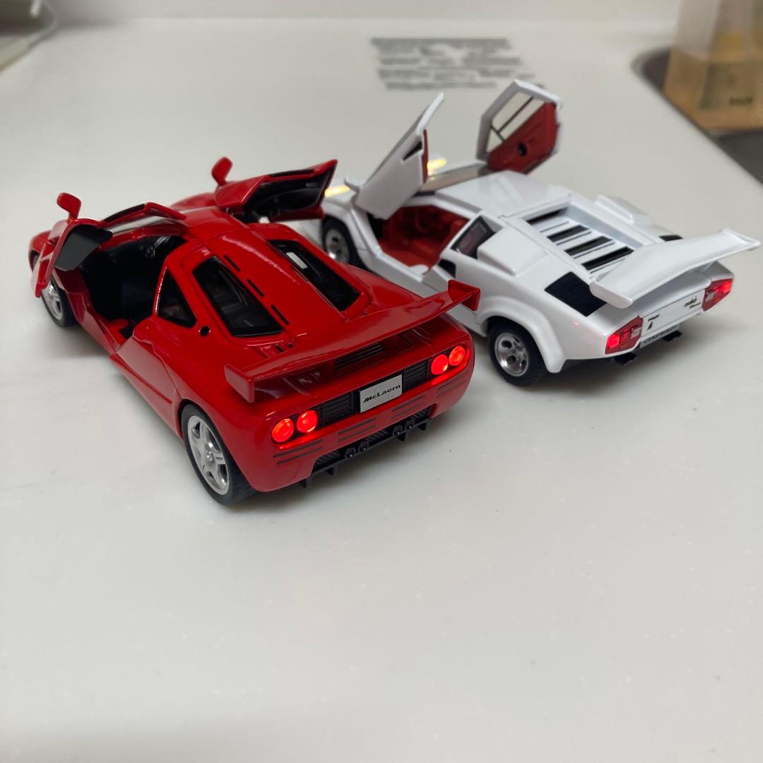 一球様赤白ミニカーセット