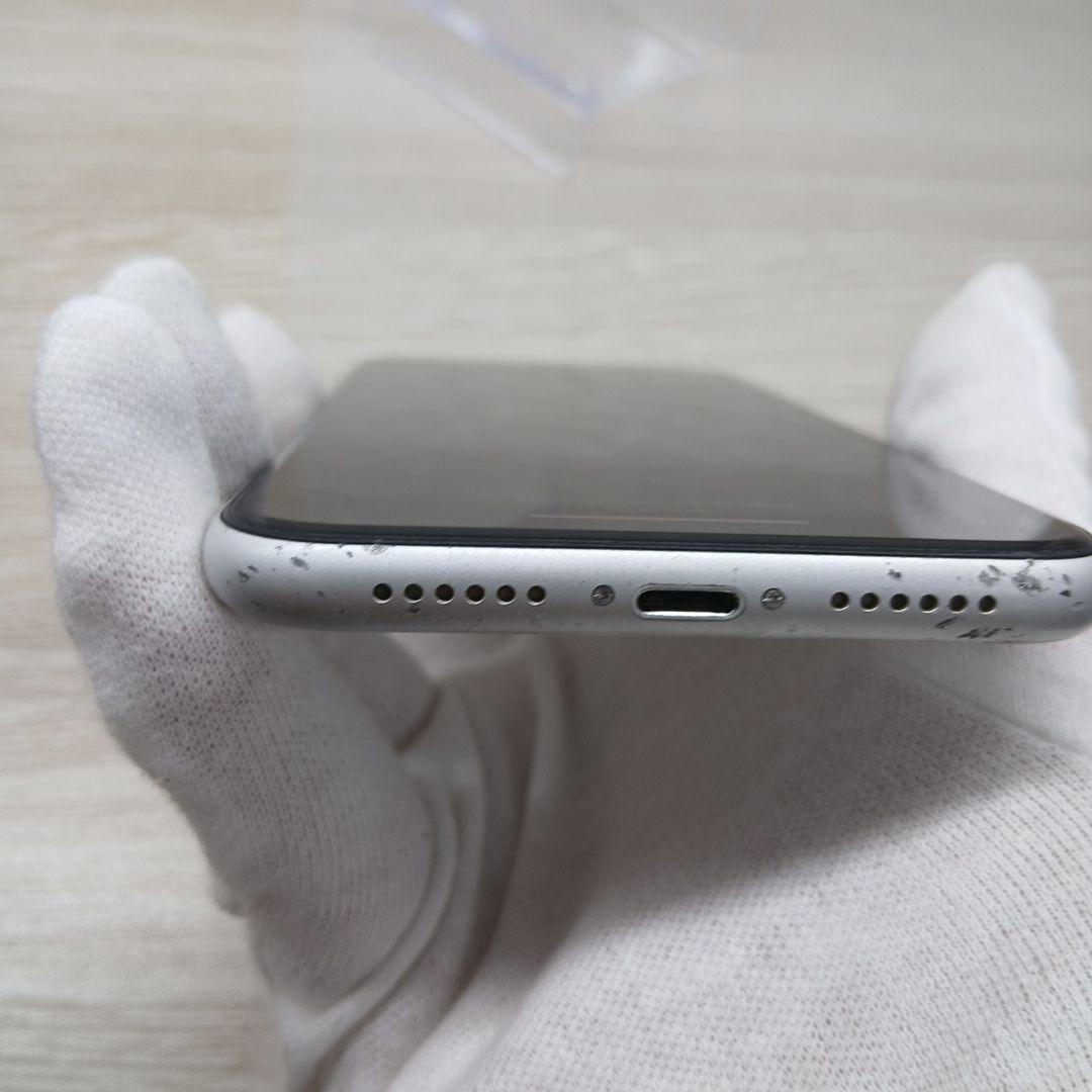 Apple iPhone XR 128GB ホワイト 本体 au