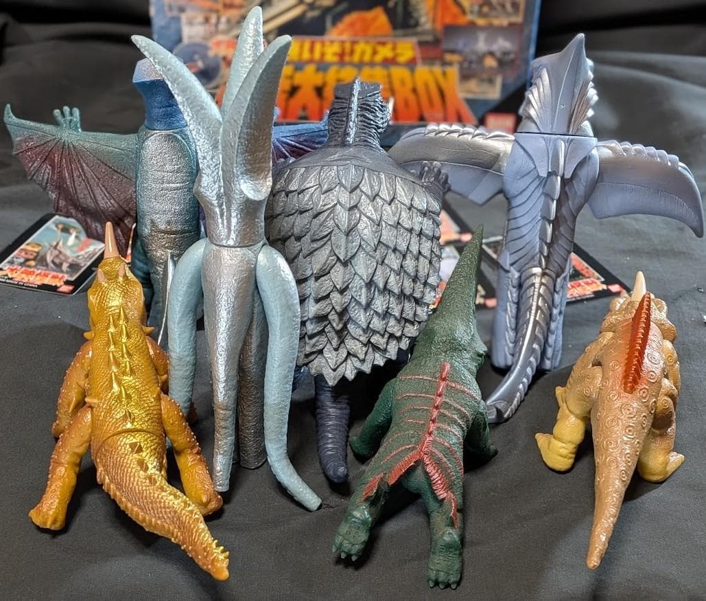 強いぞ！ガメラ復活大結集ＢＯＸ（バンダイ）開封済 箱付 タグ有 ７体セット