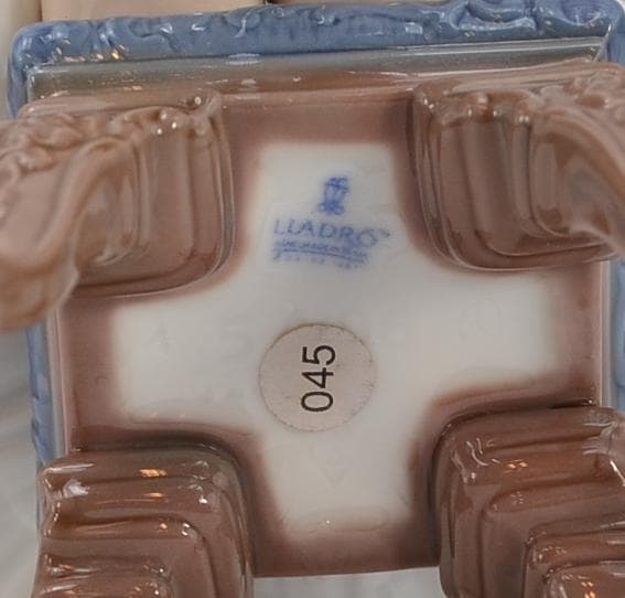 リハーサル　＃5496　No.2　★リヤドロ　スペイン　光沢仕上げ　ヴィンテージ