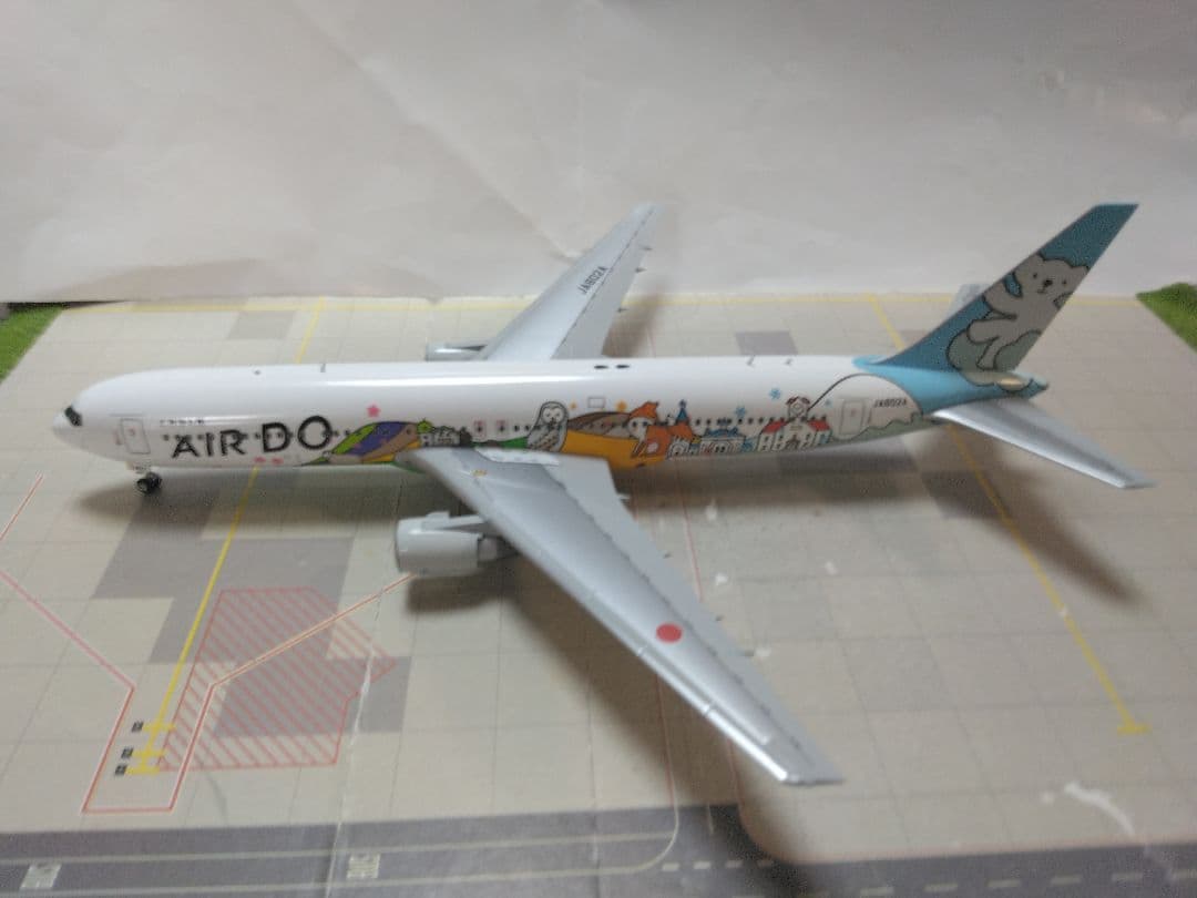GJ 1/200　AIRDO 767-300 特別塗装　ベア・ドゥ北海道JET