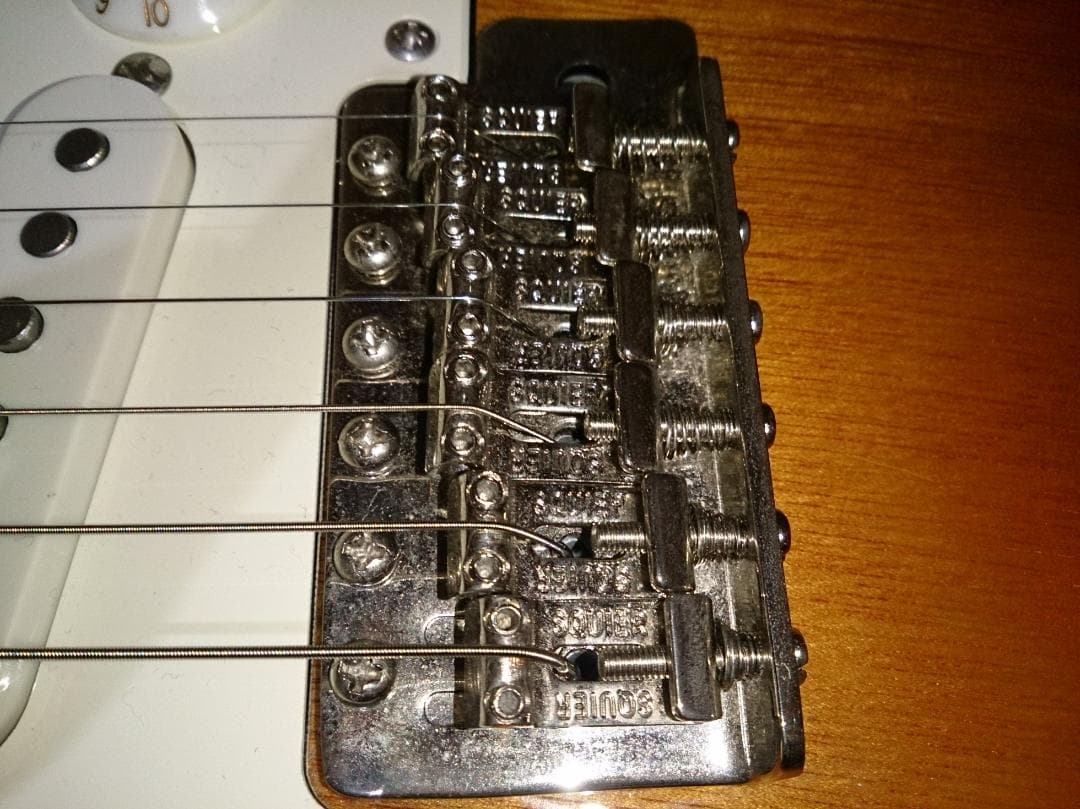 【美品】SQUIER Classic Vibe 60s Stratocaster