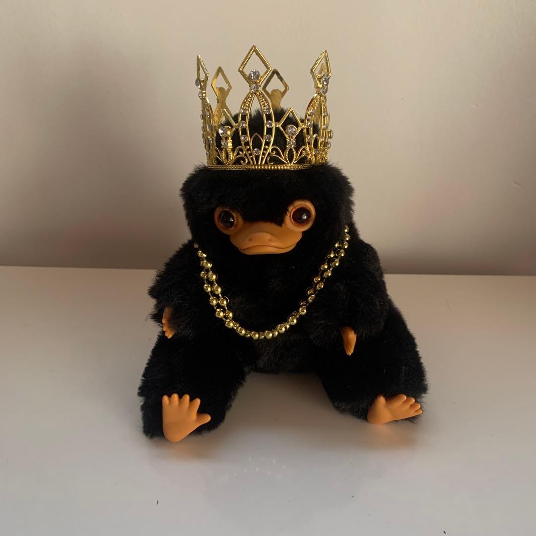 ハリーポッター　ファンタスティックビースト　二フラー　ぬいぐるみ