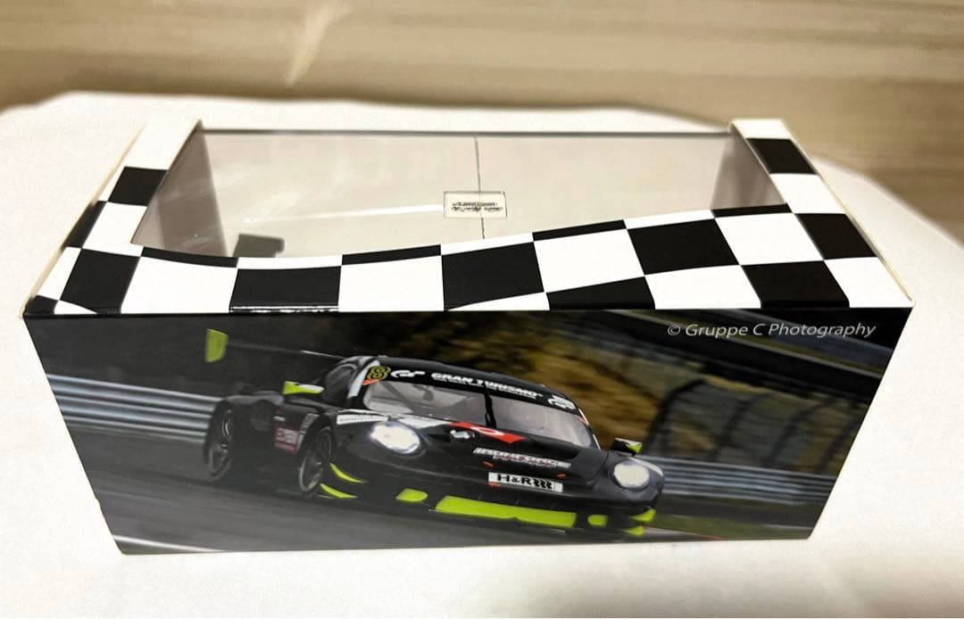 PMA 1/43 ポルシェ 911 GT3R #8 Test drives